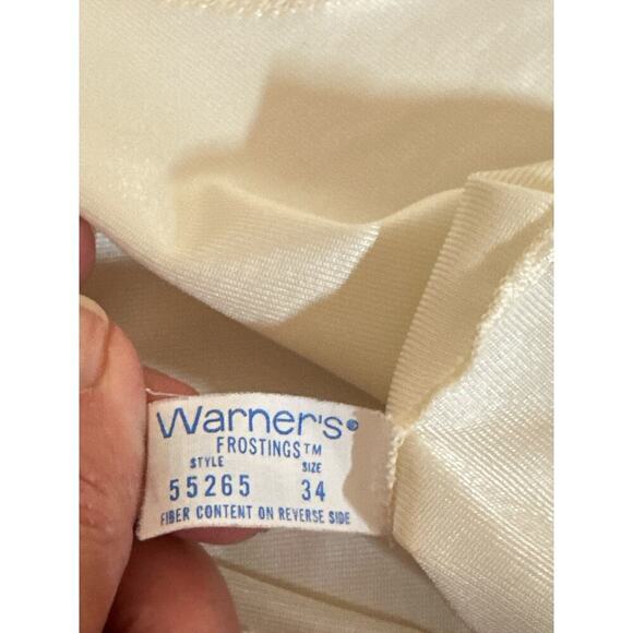 Warner's Frostings Women's Peekaboo Lace Trim Pullover Camisole Top Size M Beige - Picture 5 of 6